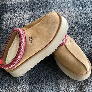 Ugg Tazz platform